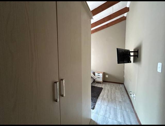 3 BEDROOM TOWNHOUSE FOR SALE IN WATERVAL EAST